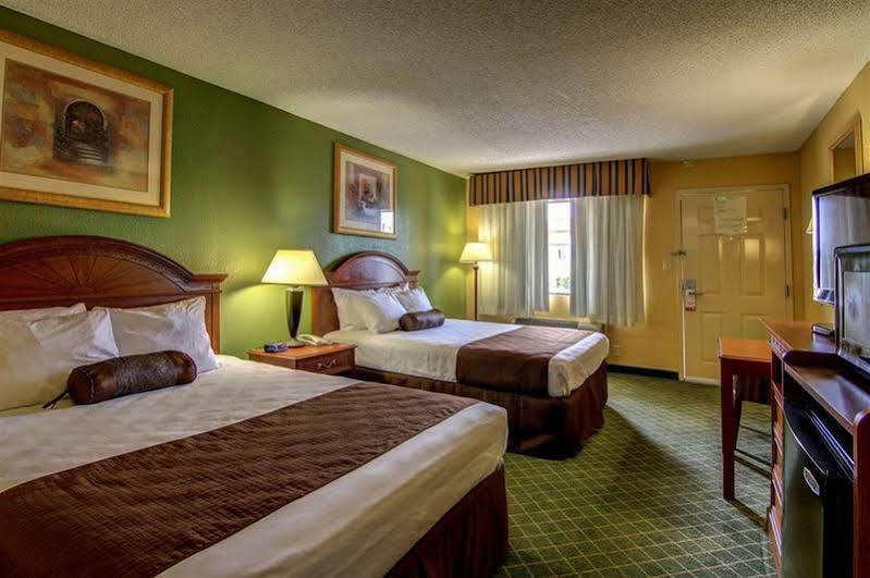 Motel Super 8 By Wyndham Macon West Exterior foto